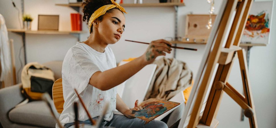 This Burnout Coach's Viral Advice Is Terrible. A Nobel Laureate--and a Ton of Science--Says to Do the Exact Opposite
