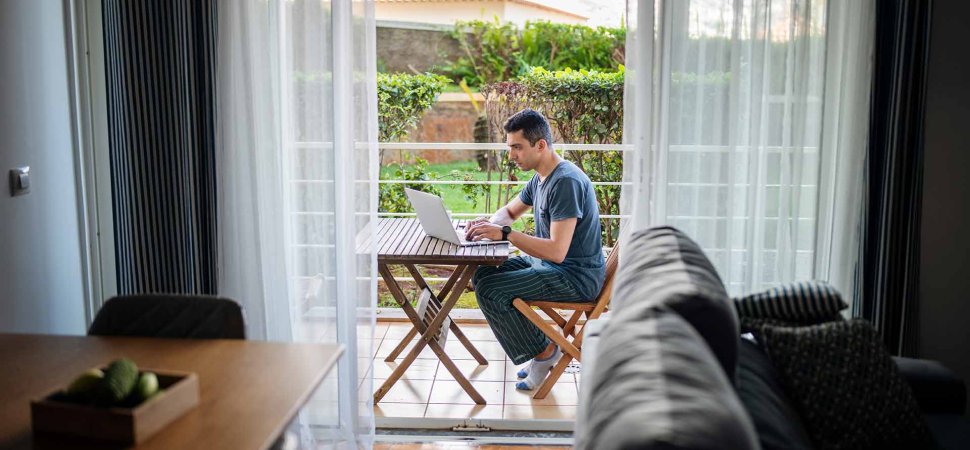 Are Teams More Productive When They Work Remotely or in the Office? A New Study Says It's a Tie
