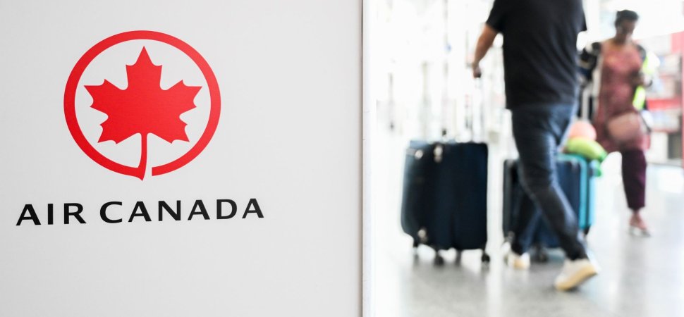 Air Canada, Pilot Union to Stave Off Shutdown With Labor Agreement