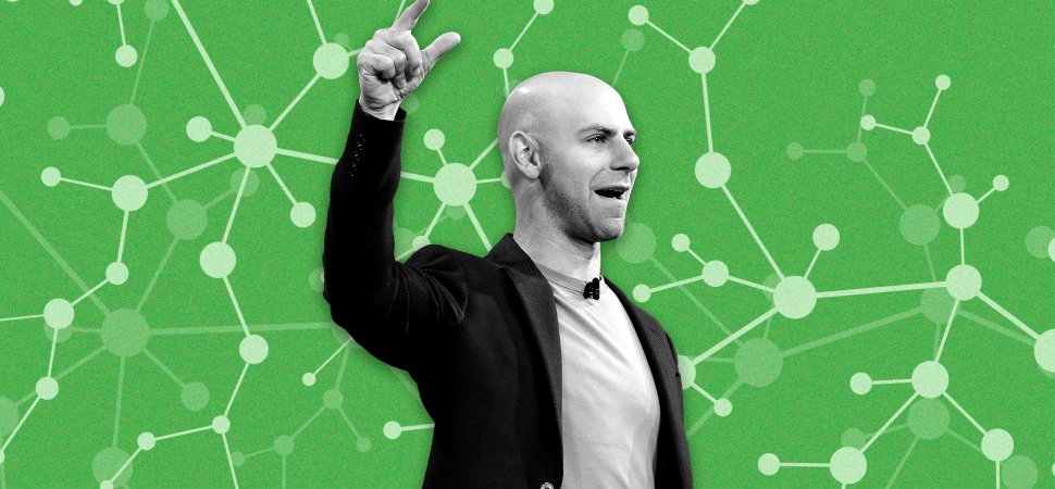 New Research Confirms Adam Grant Is Right: To Be Smarter and More Successful, Think More Like a Scientist