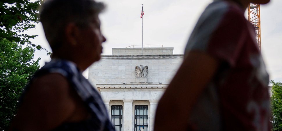 Fed Minutes Will Describe Rate Cut Debate