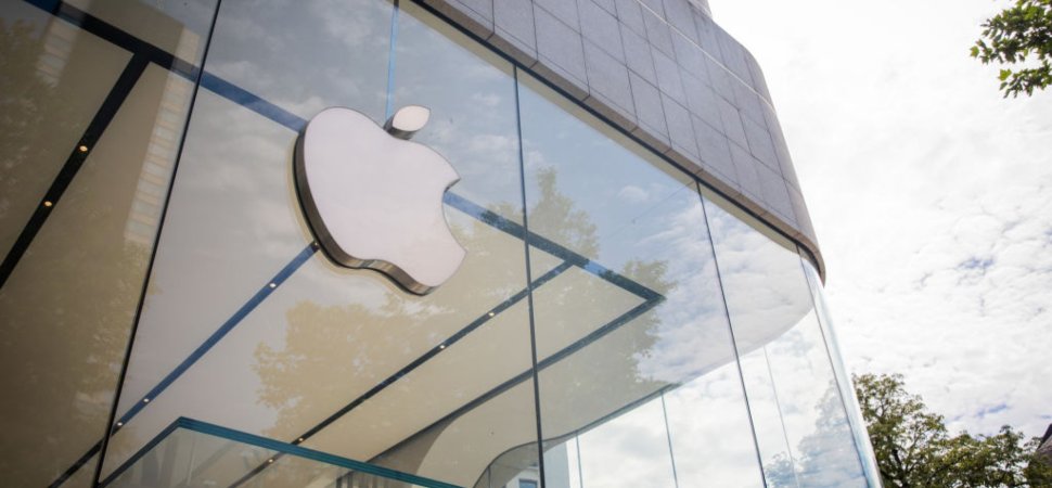 Apple Has a Secret Recruiting Tool That Sets It Apart From All of Its Competition