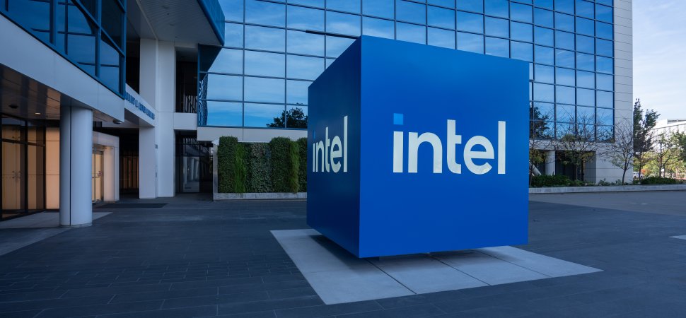 Apollo Global Management May Invest $5 Billion in Intel