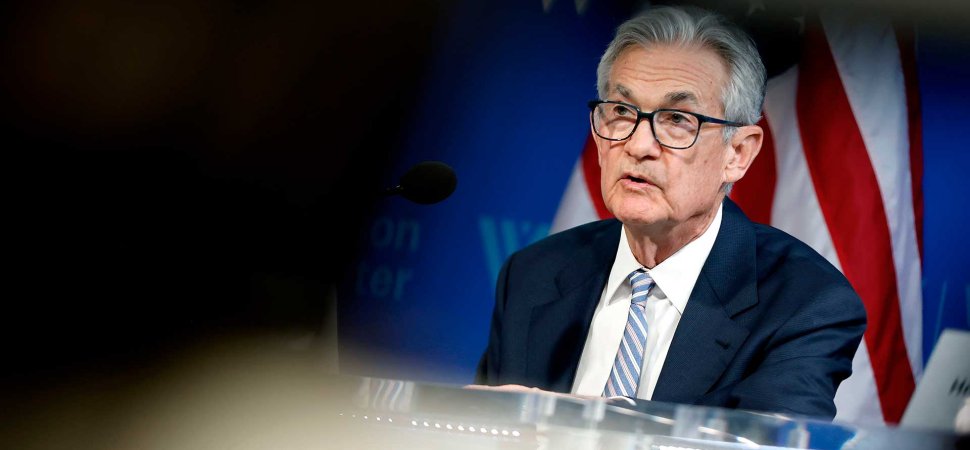 Fed's Powell Says Inflation All but Dooms Rate Cuts This Year