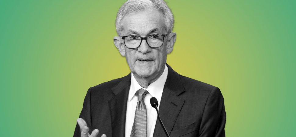 Powell's 'Restrictive' Approach Lets Fed Stay Flexible