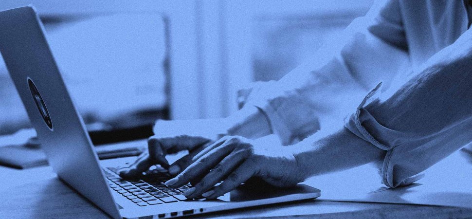 How to Use Substack to Build a Community With Your Customers