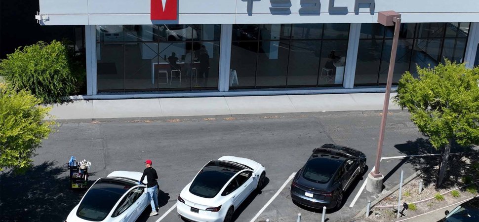 Why Tesla Investigators Could Be Eyeing Securities and Wire Fraud