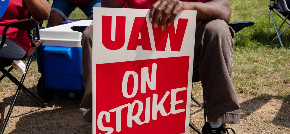 UAW Vote a Tough Fight at Two Alabama Mercedes Plants