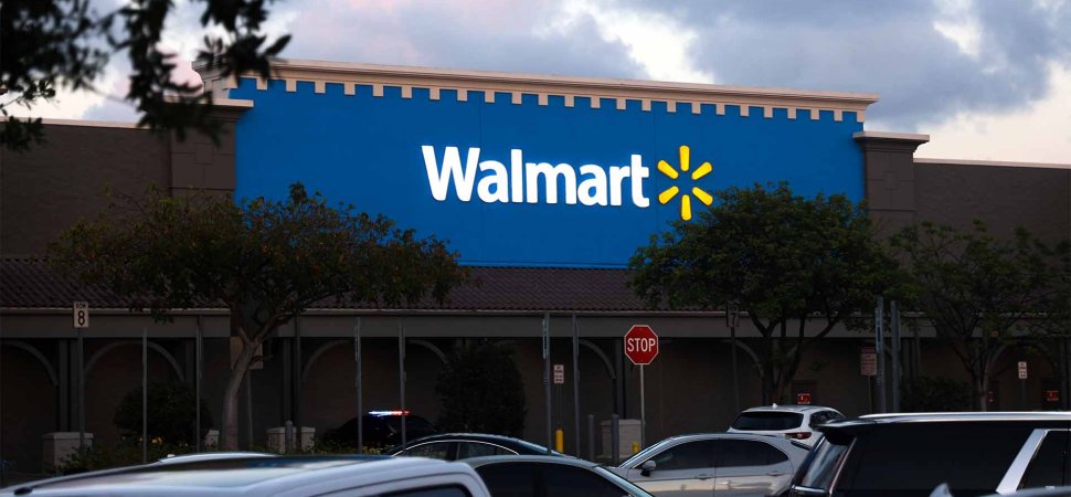 Walmart and Other Retail Earnings Show Inflation Still Pushing Consumers to Seek Deals
