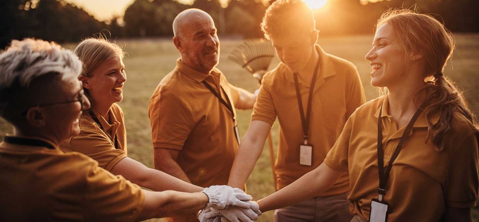 7 Reasons for Your Business to Practice Social Responsibility