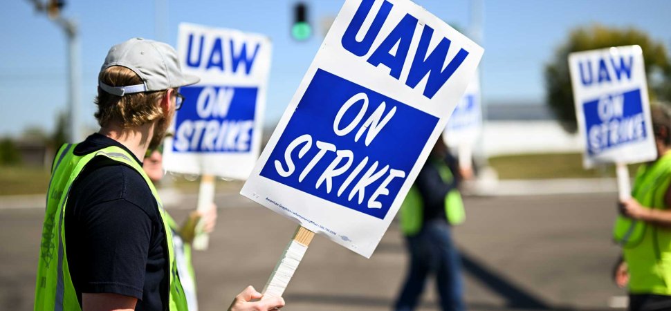 Workers Go on Strike at Missouri GM Plant