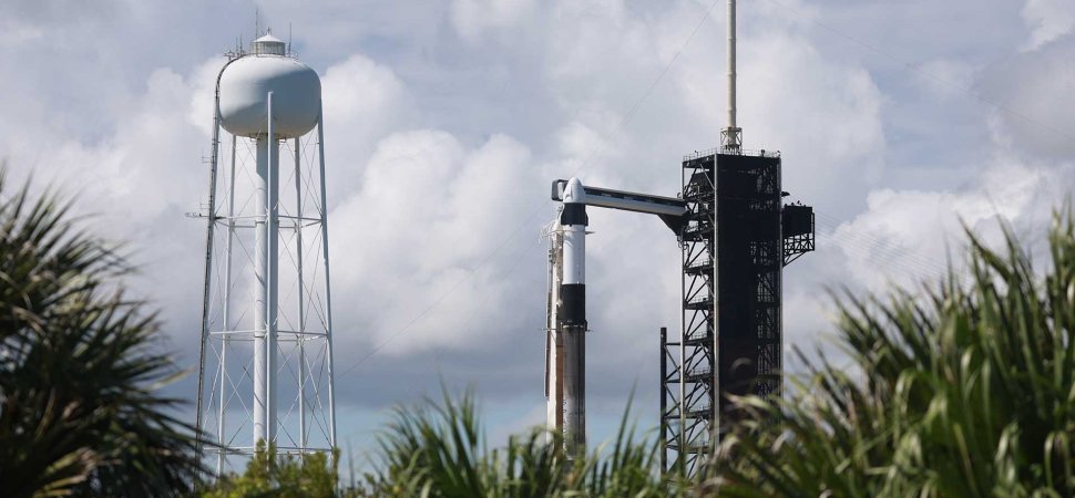 FAA Grounds SpaceX After Fiery Rocket Crash Landing