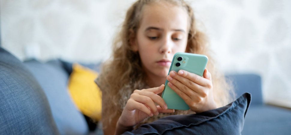 New York State Passes Bill to Protect Youths on Social Media