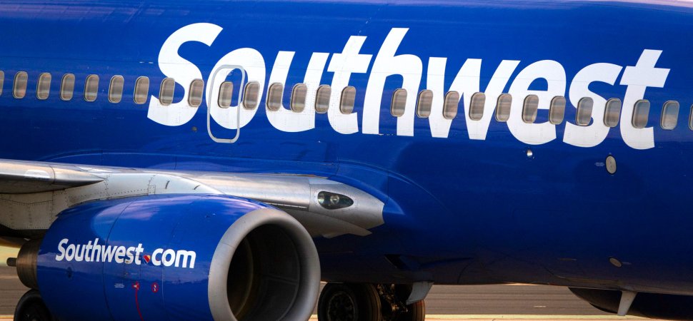 Hedge Fund Now Owns Enough Southwest Airlines Stock to Force Meeting on Leadership